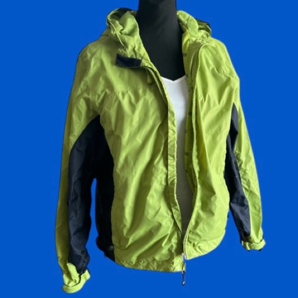 💚 ST. JOHNS BAY! LIKE NEW! GREEN & NAVY ADJUSTABLE WINDBREAKER JACKET! LIKE NEW!